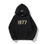 Pullover Printed 1977 Essentials Hoodie